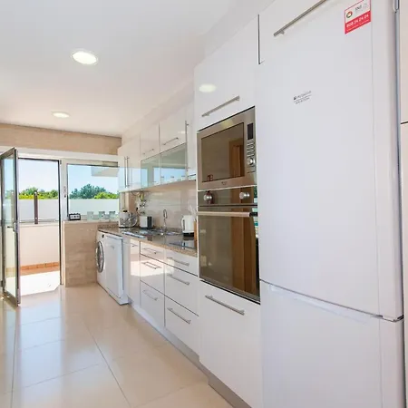 Lägenhet Comfortable And Friendly 2bedroomapt With Pool, Terrace, Bbq, Ac In Santa Luzia *